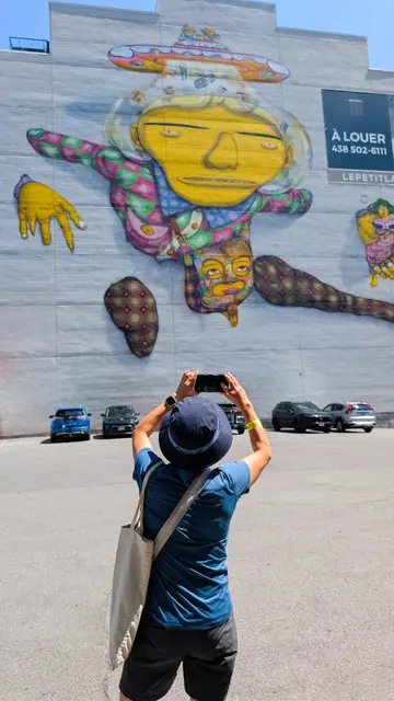 Montreal Around the City photo 3