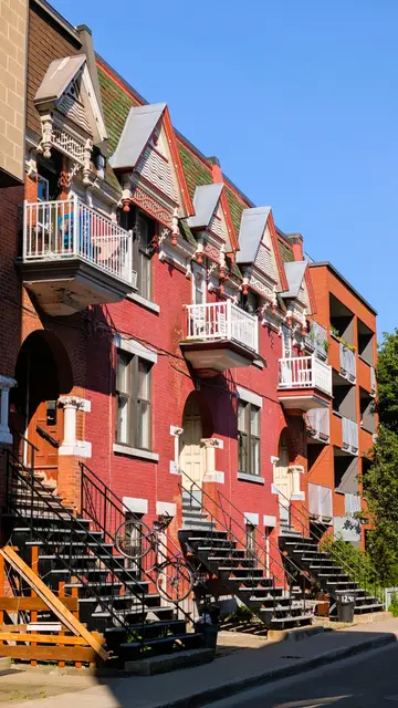 Montreal Around the City photo 13