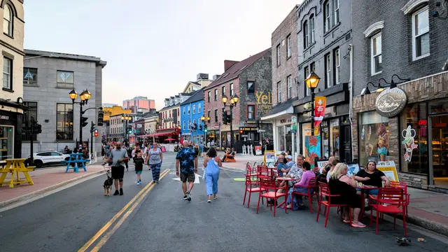 Newfoundland Downtown St. John's photo 43