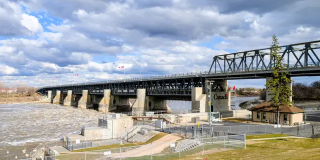Winnipeg Lockport photo 2